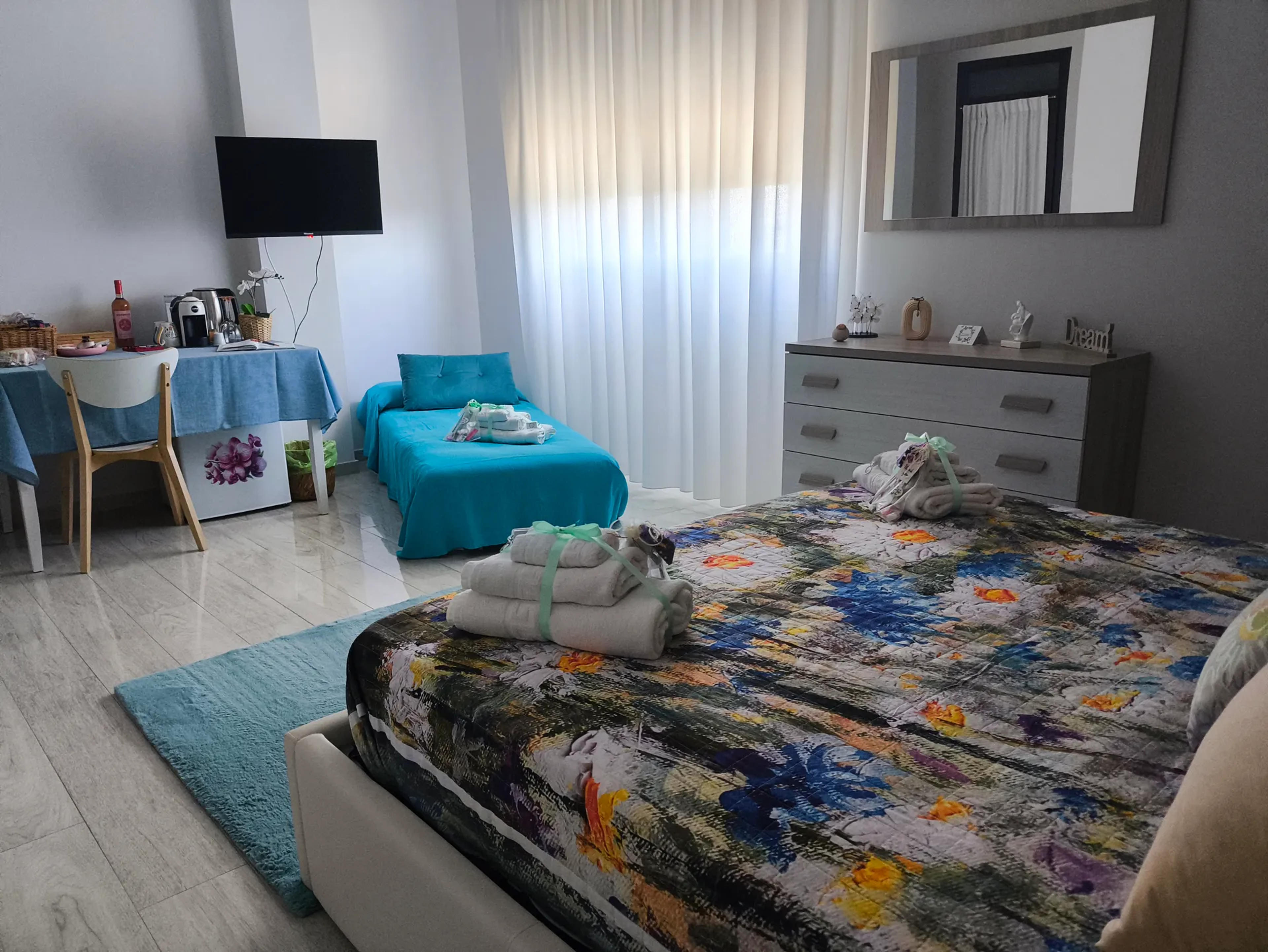 🌸Shine Flowers Room 🌸 — Scordia (foto 25)