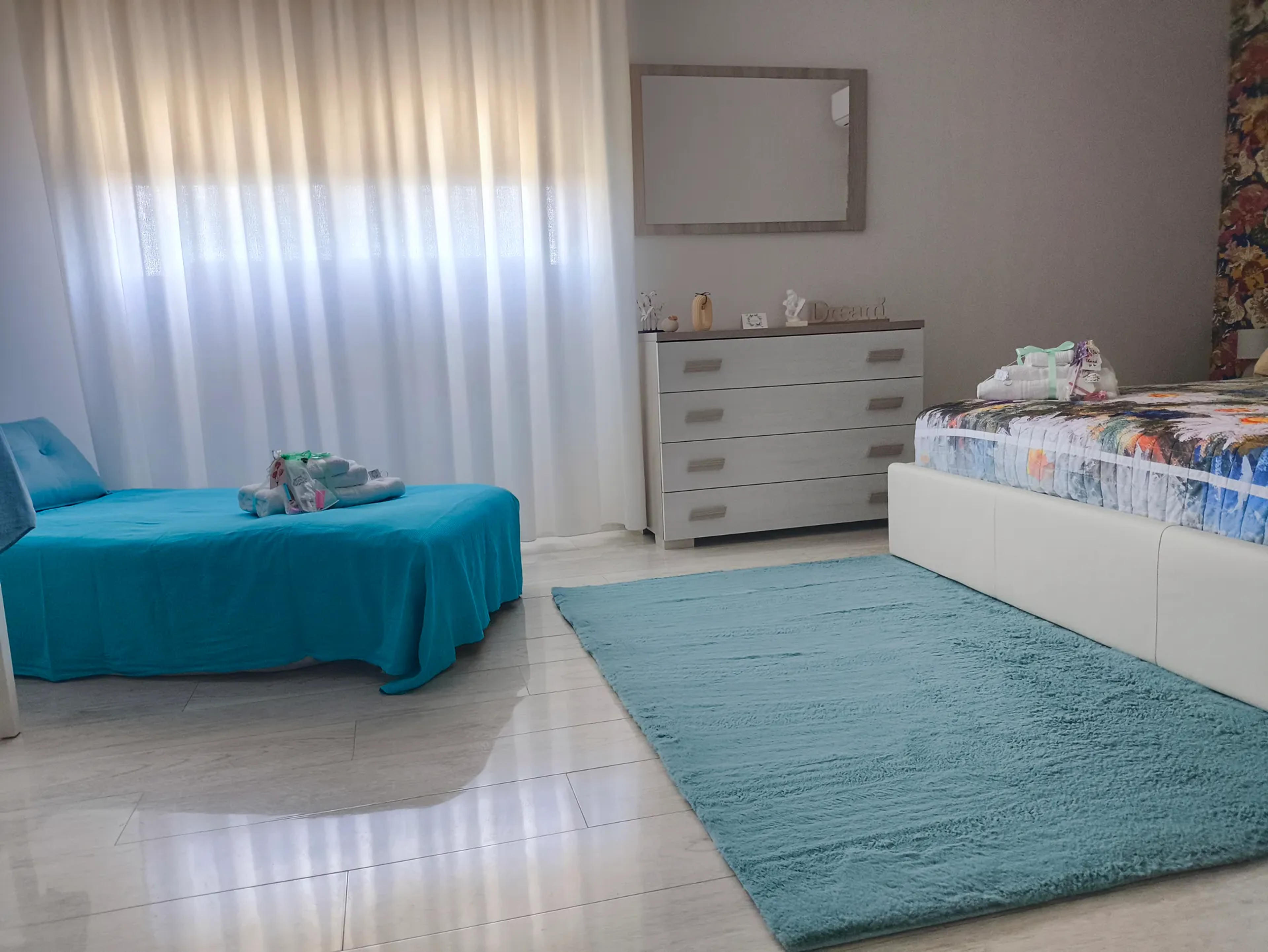 🌸Shine Flowers Room 🌸 — Scordia (foto 23)