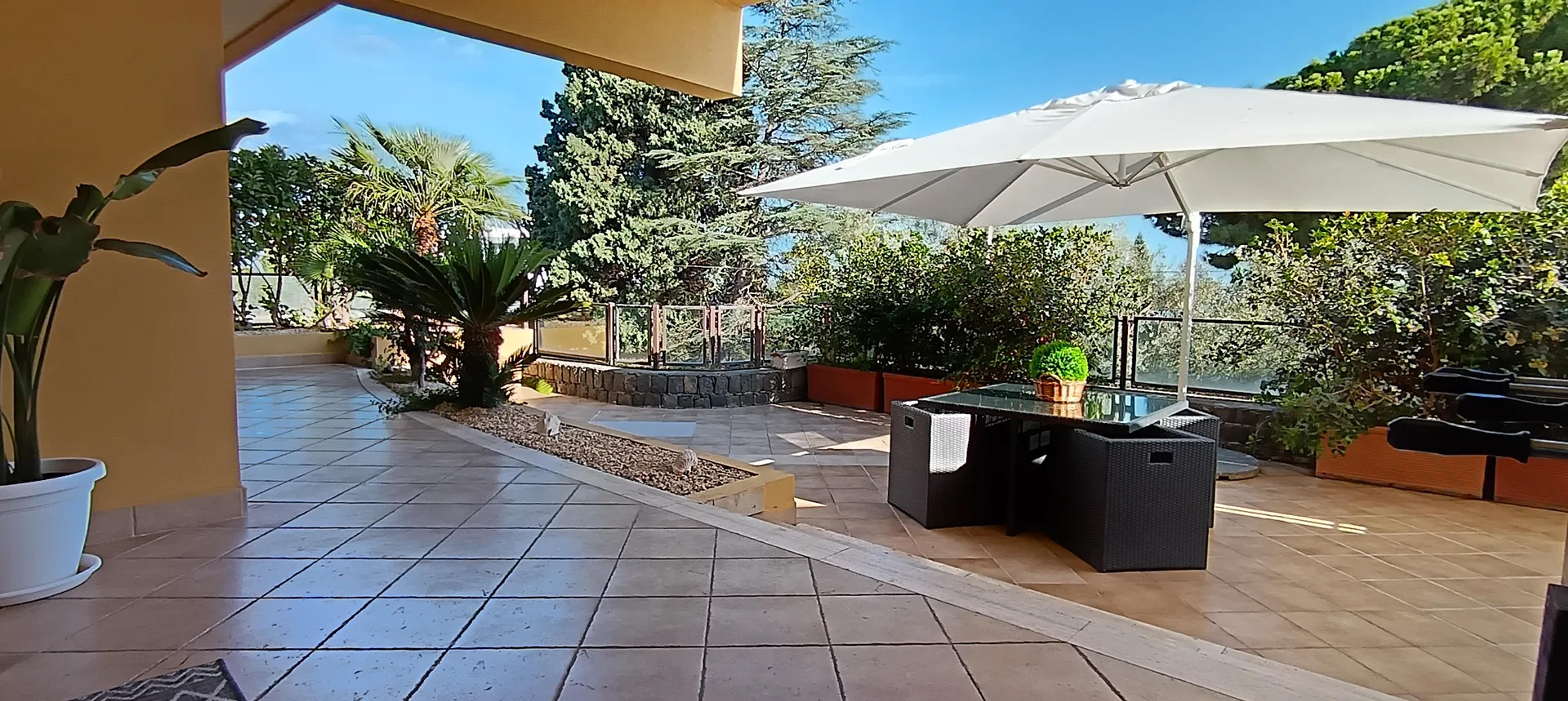 Pirandello Apartment — Aci Castello (foto 11)