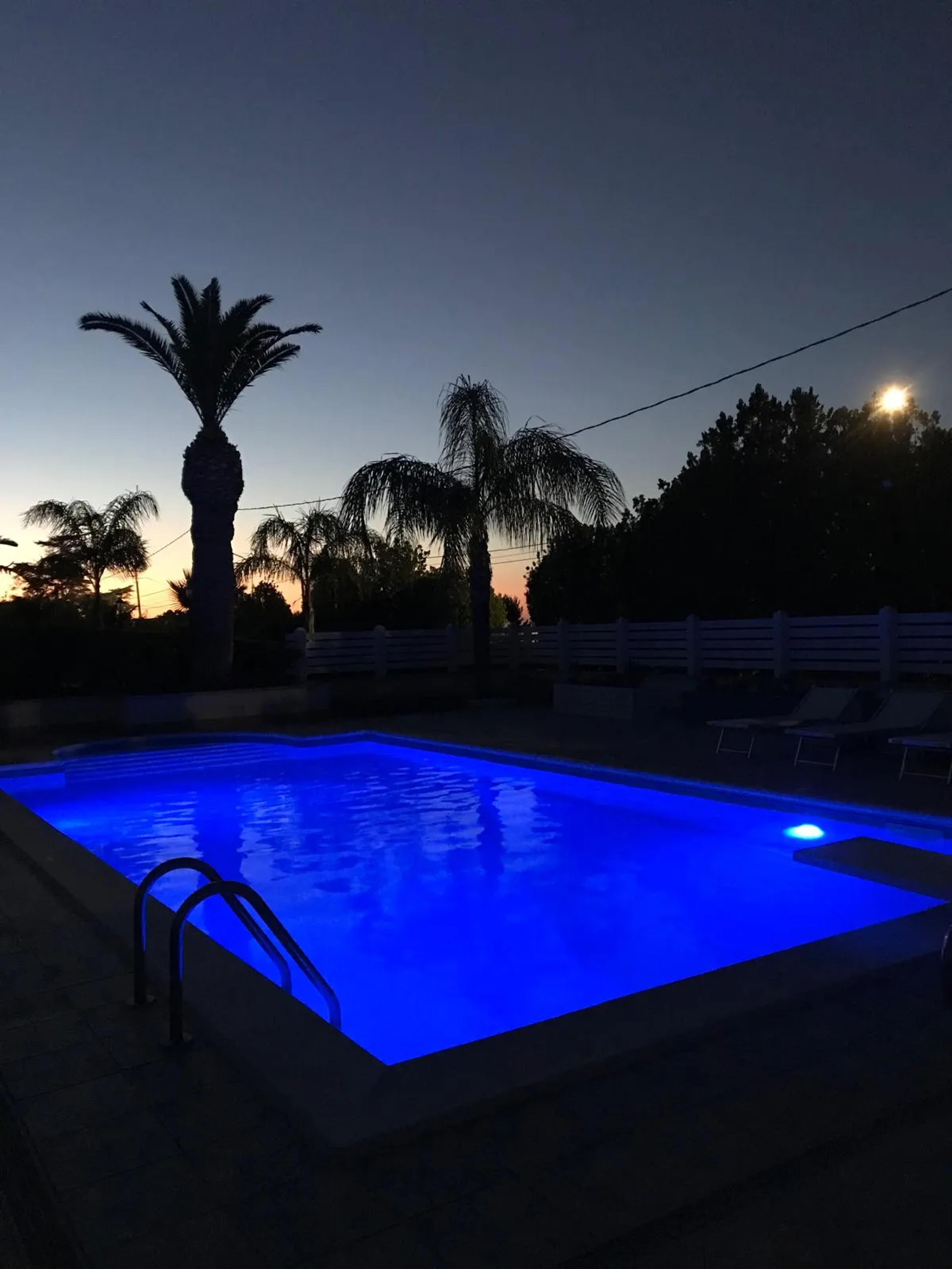 Villa Girolama Bellissima villa con Piscina alle pendici di Erice e vista Monte Cofano — Valderice (foto 24)