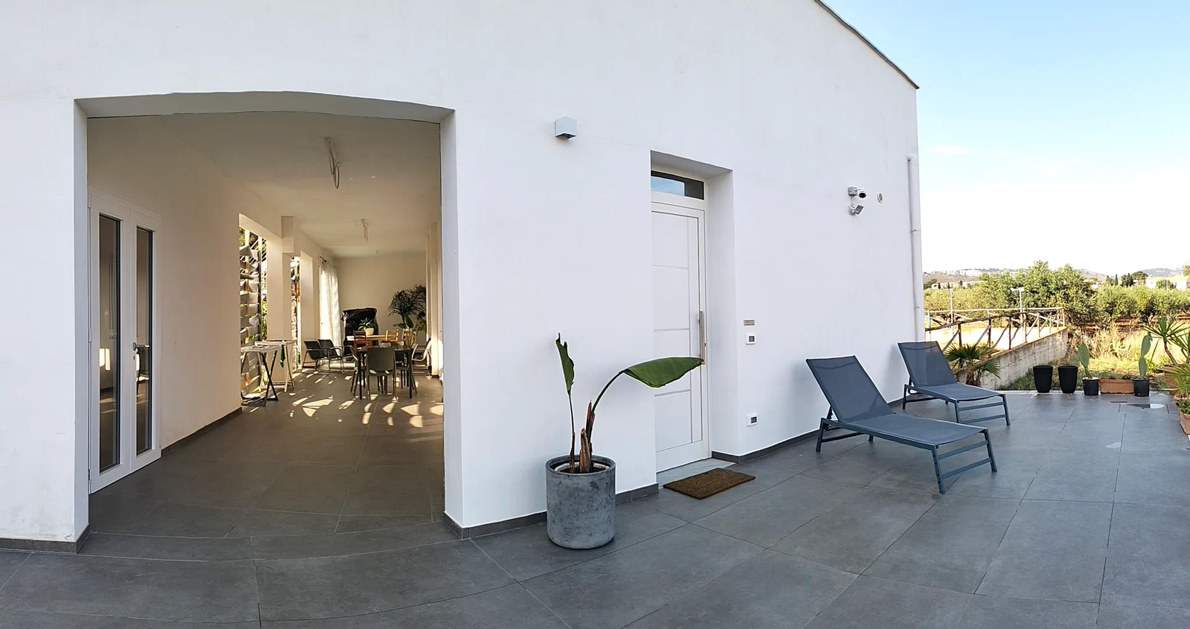 APPARTAMENTO IN VILLA SUL MARE — Custonaci (foto 3)