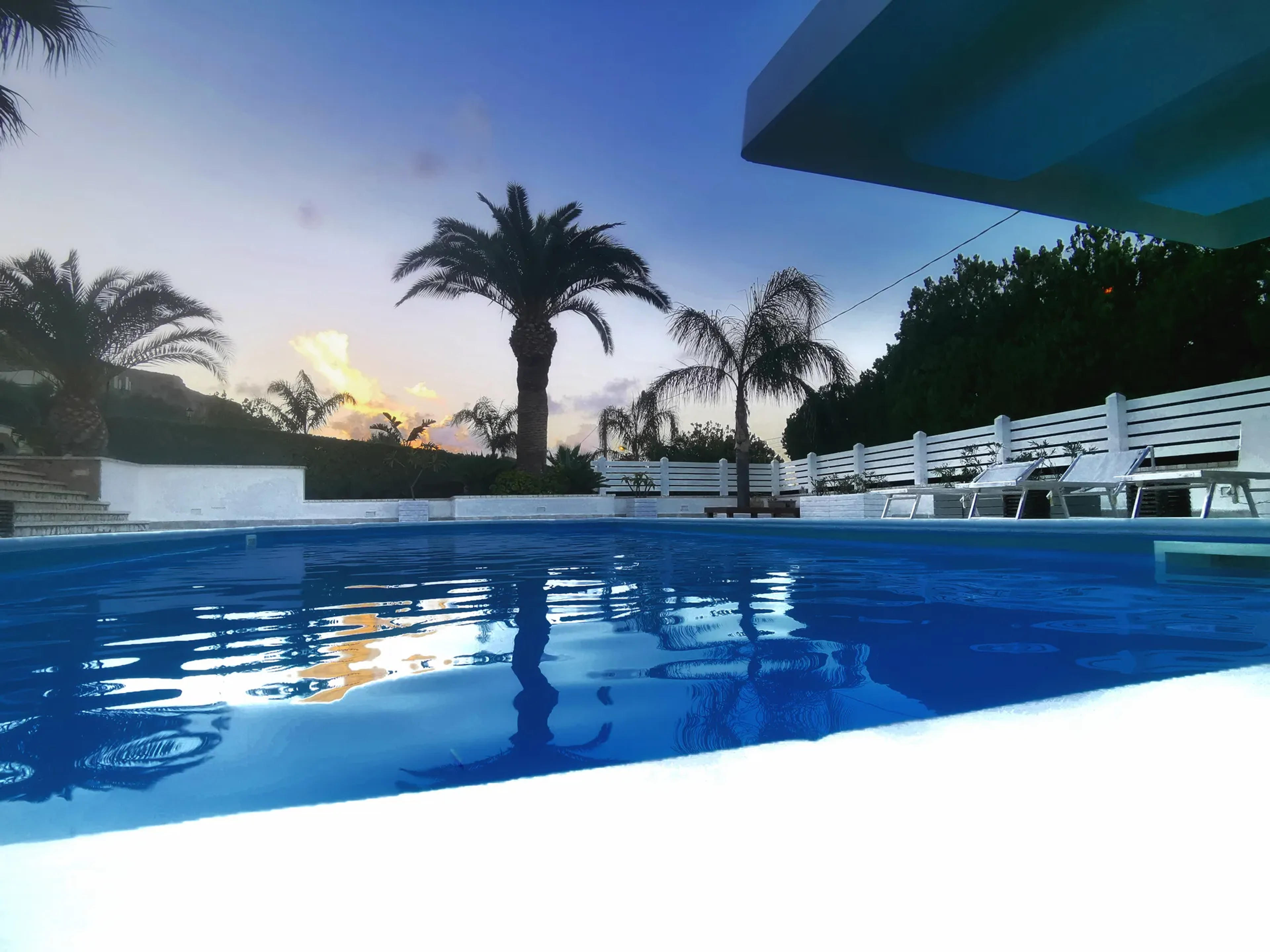 Villa Girolama Bellissima villa con Piscina alle pendici di Erice e vista Monte Cofano — Valderice (foto 18)