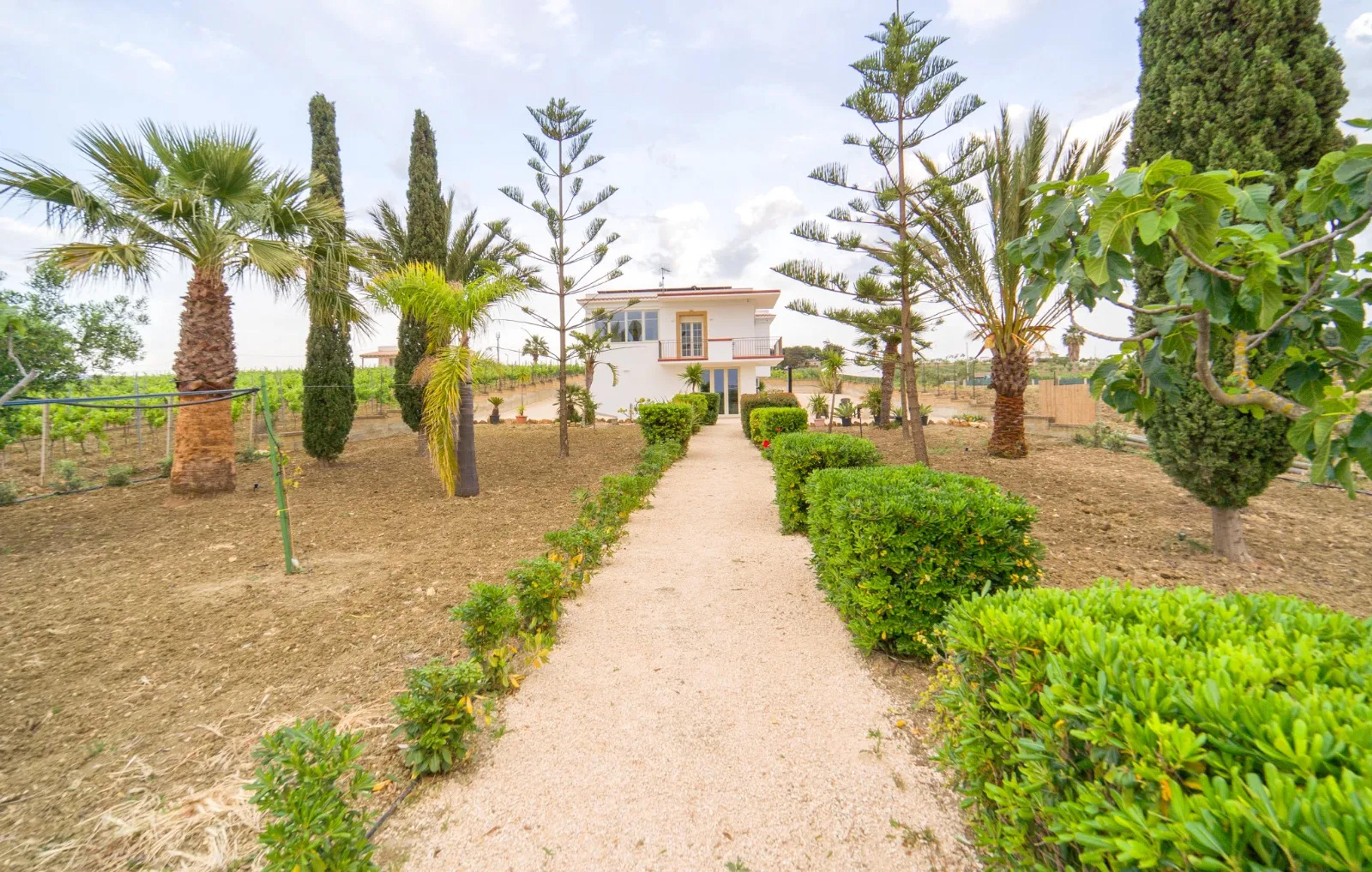 Villa con vista giardino — Menfi (foto 17)