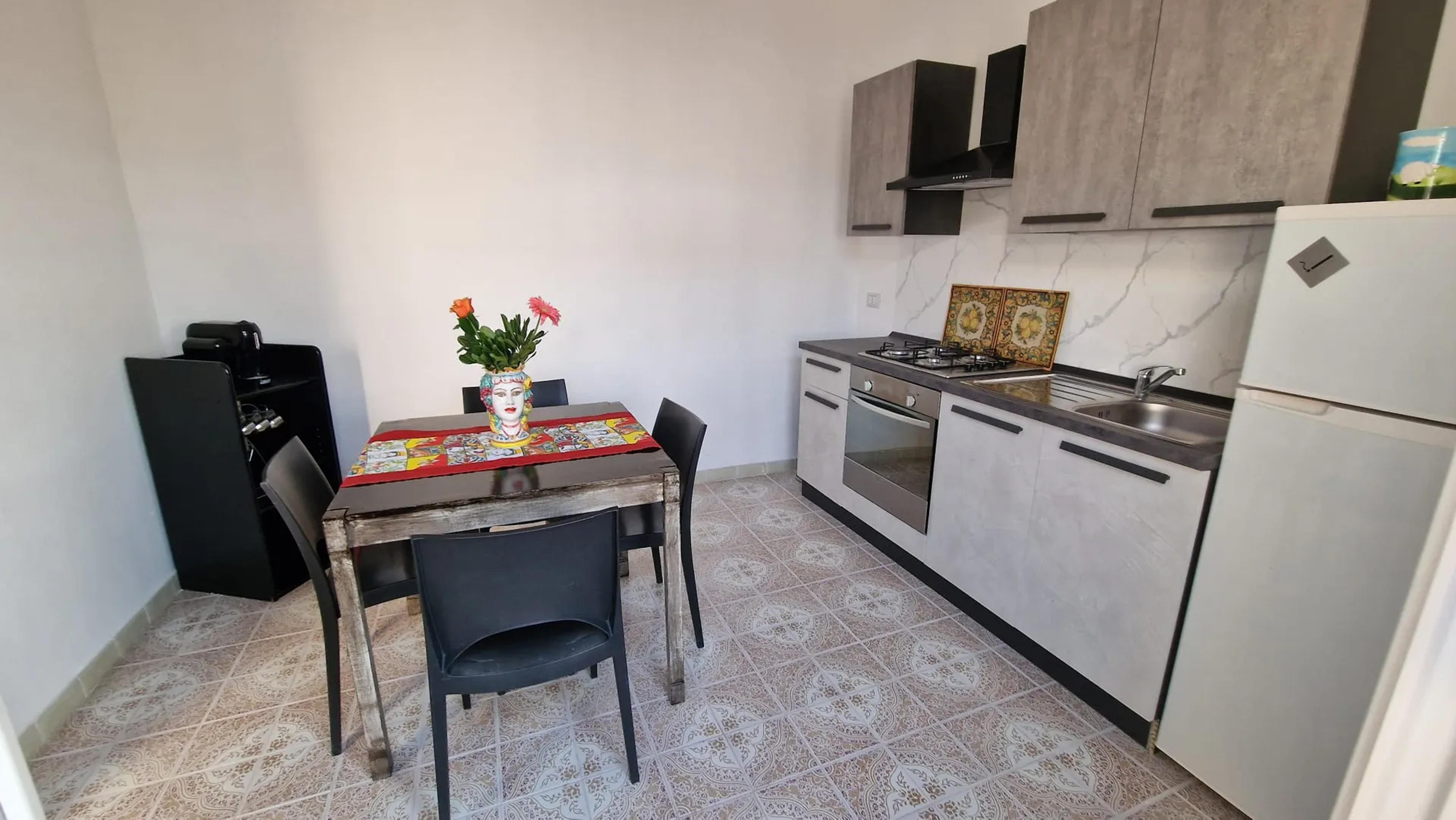 Amber Rooms — Carini (foto 15)