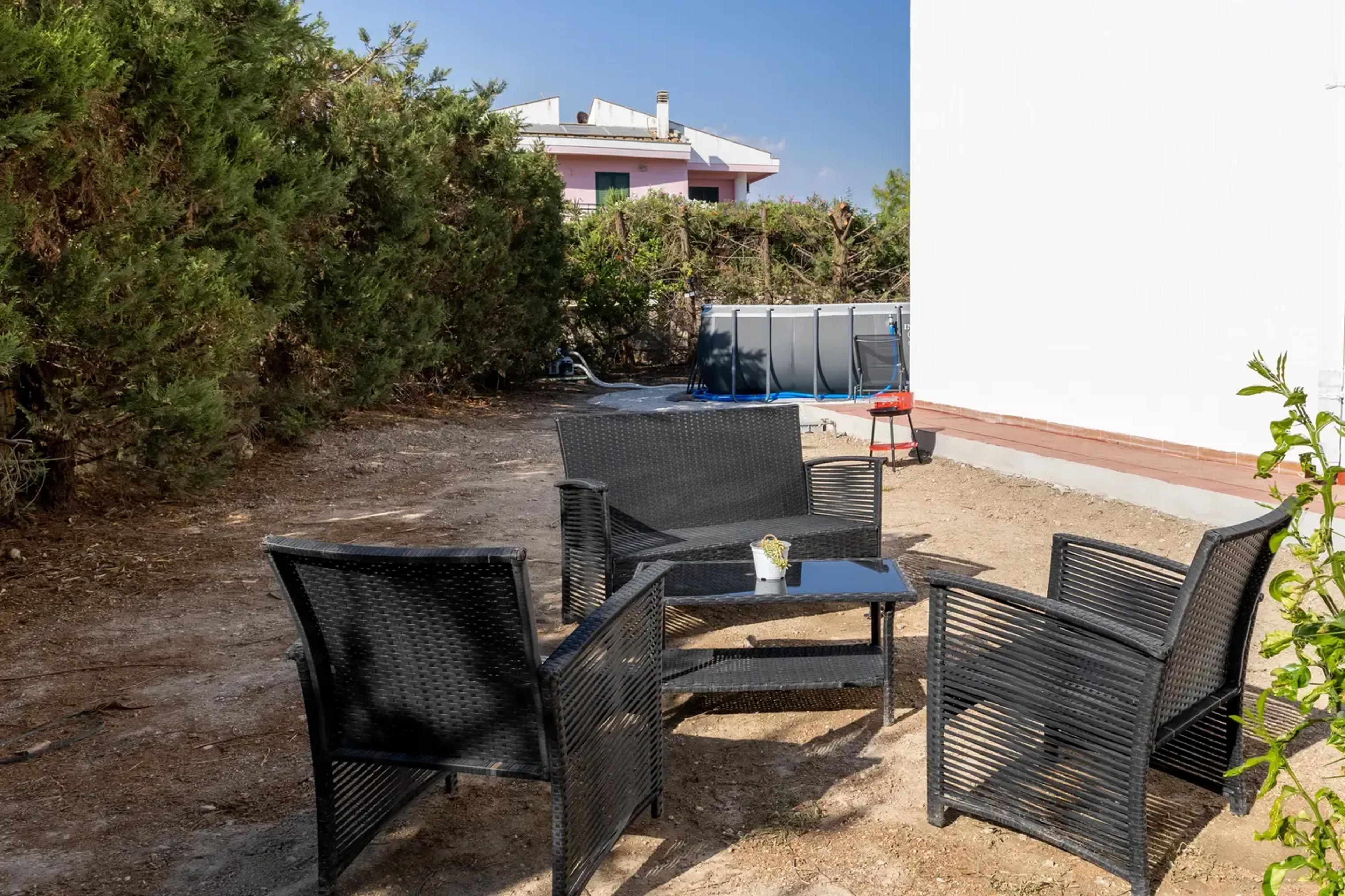 Bilocale in villa con piscina — Comiso (foto 17)