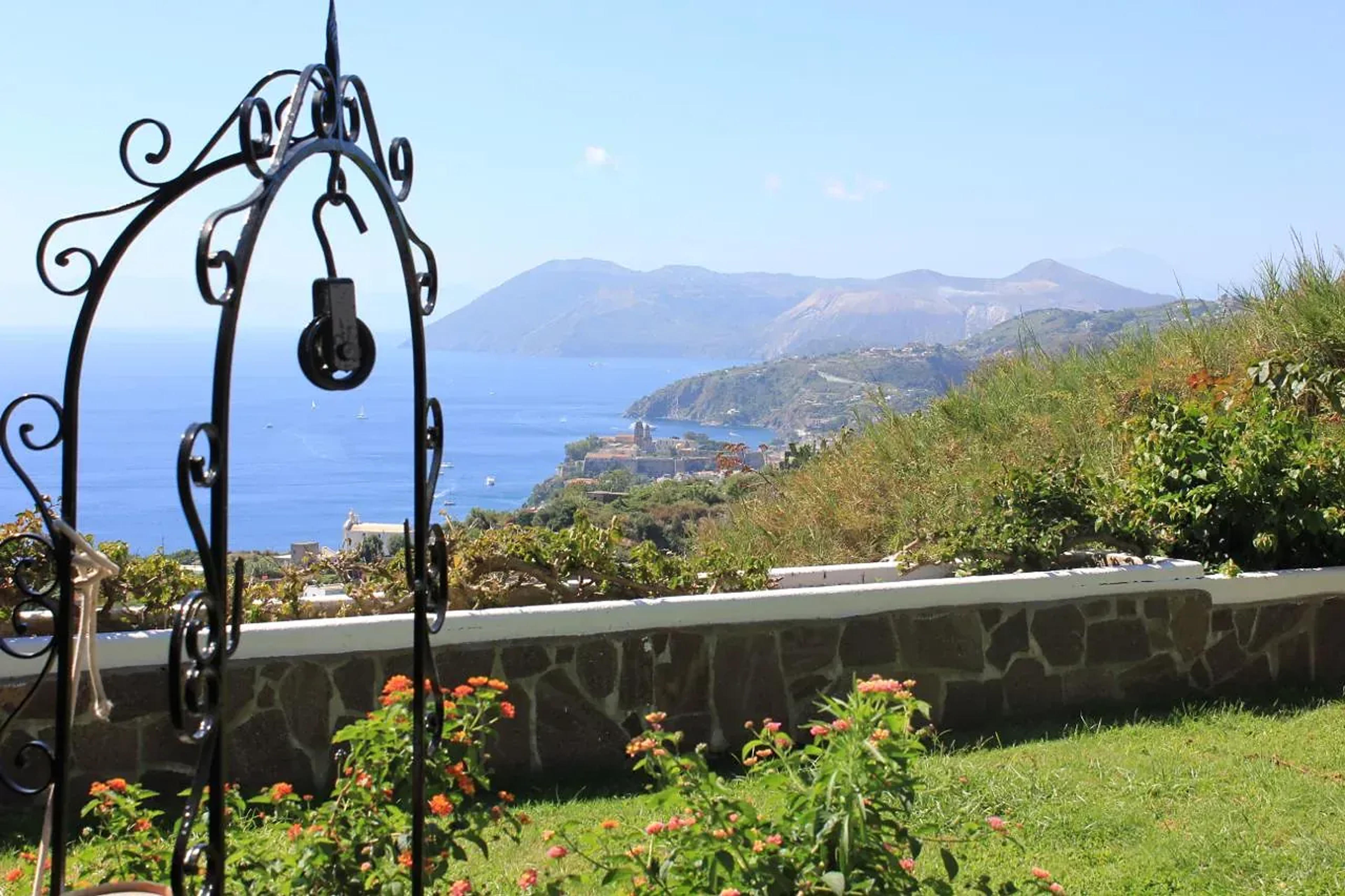 Casa vacanza Olivetta — Lipari