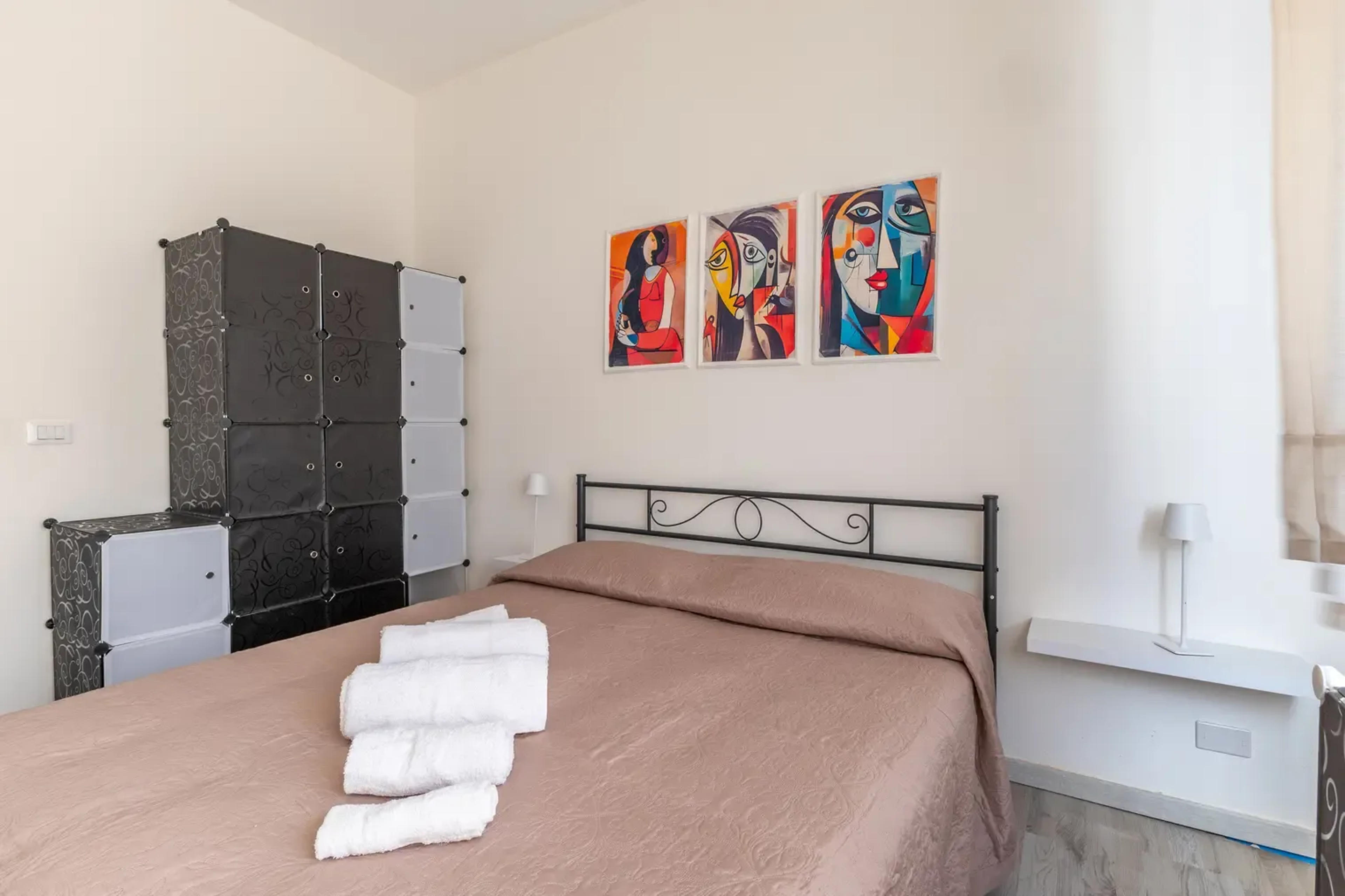 Trilocale in villa con piscina — Comiso (foto 5)