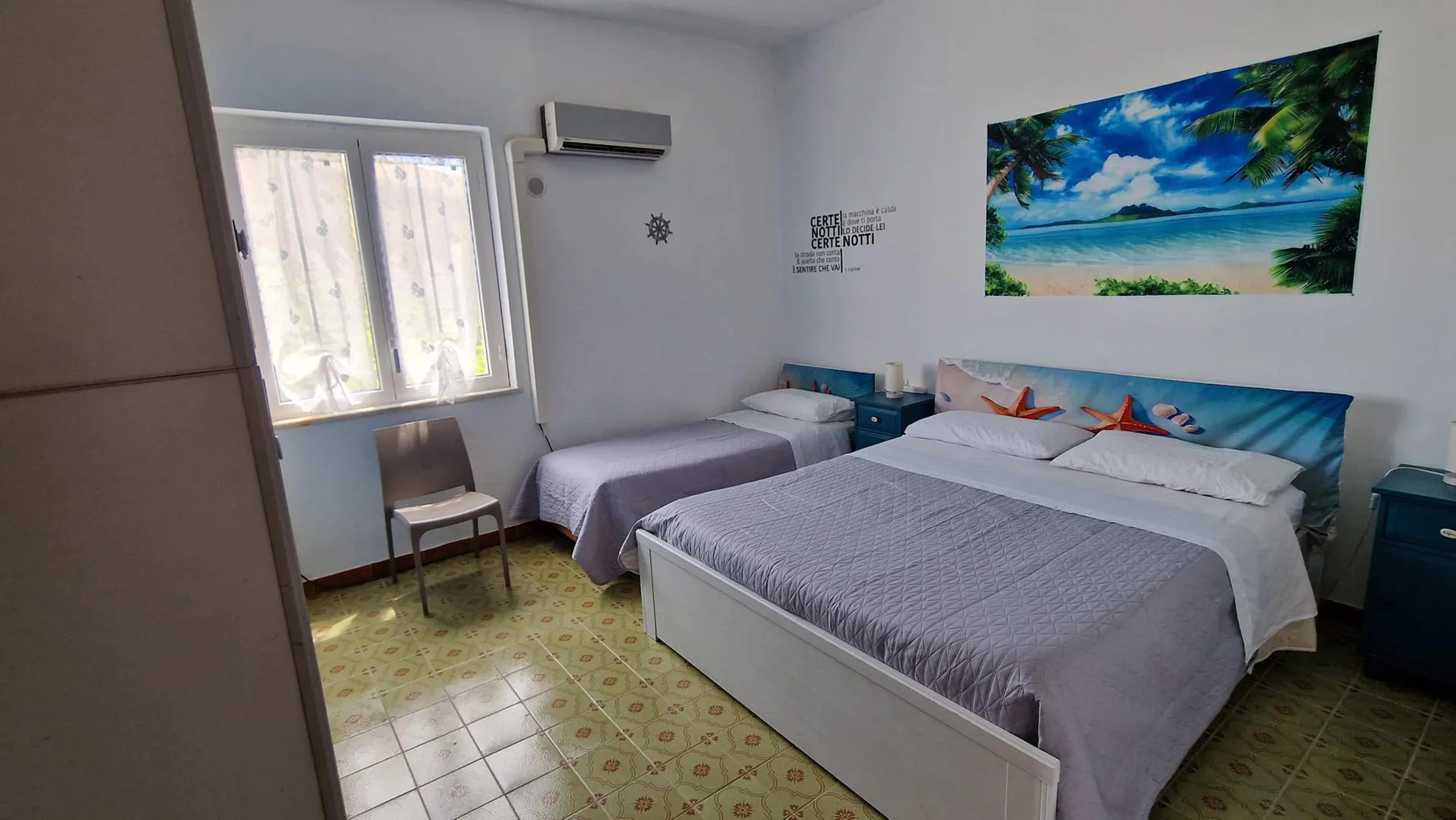 Amber Rooms — Carini (foto 11)