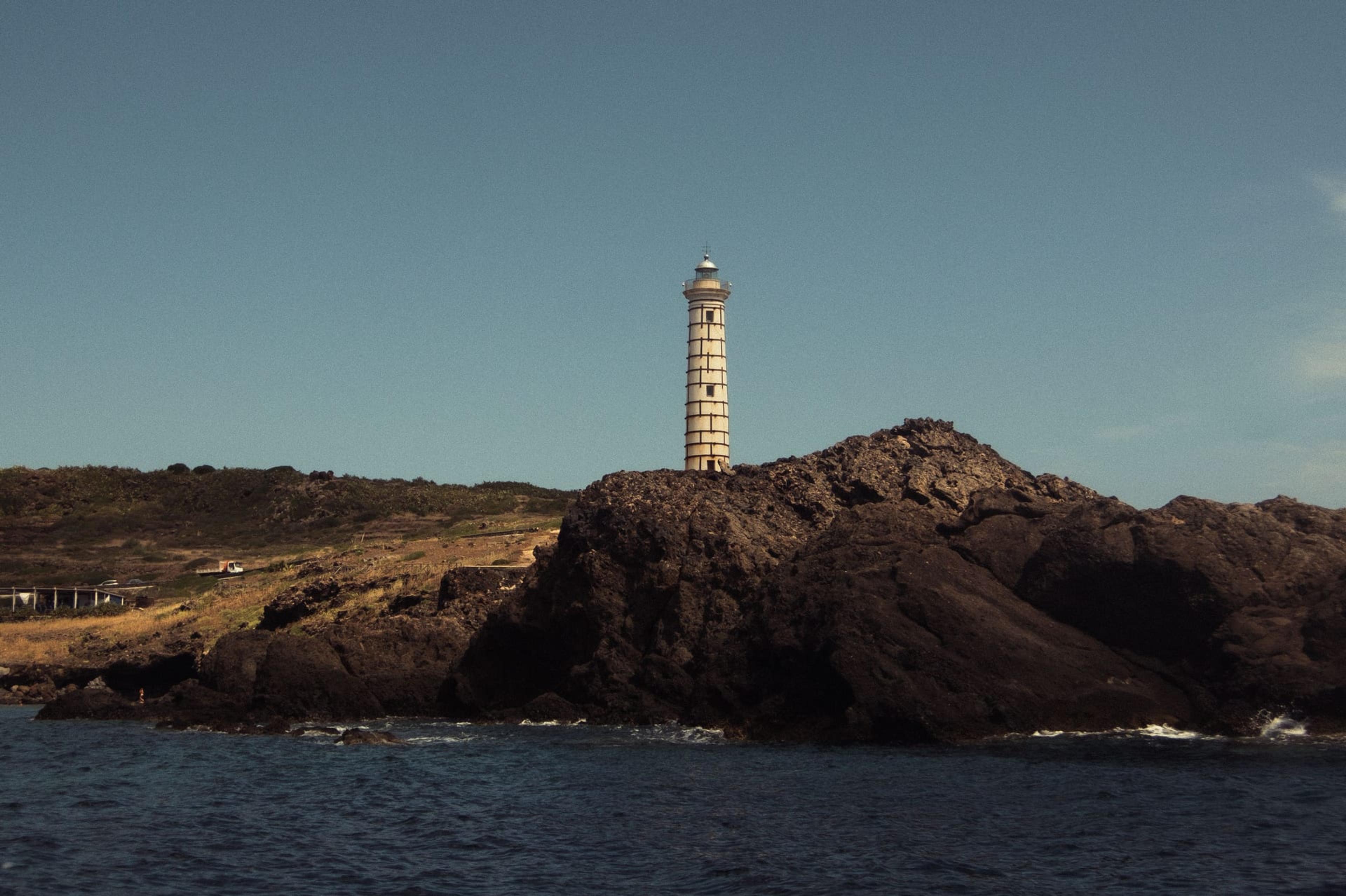 Ustica vista aerea isola vulcanica