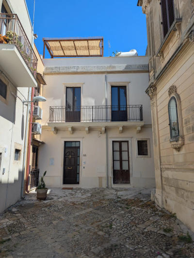 Casa Mariannina , una villetta a due passi dal centro — casa vacanza a Noto
