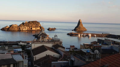 Casa RoSa — casa vacanza a Aci Castello