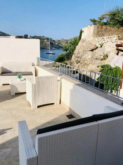 Sweet Life casa vacanza Lipari centro storico — casa vacanza a Lipari